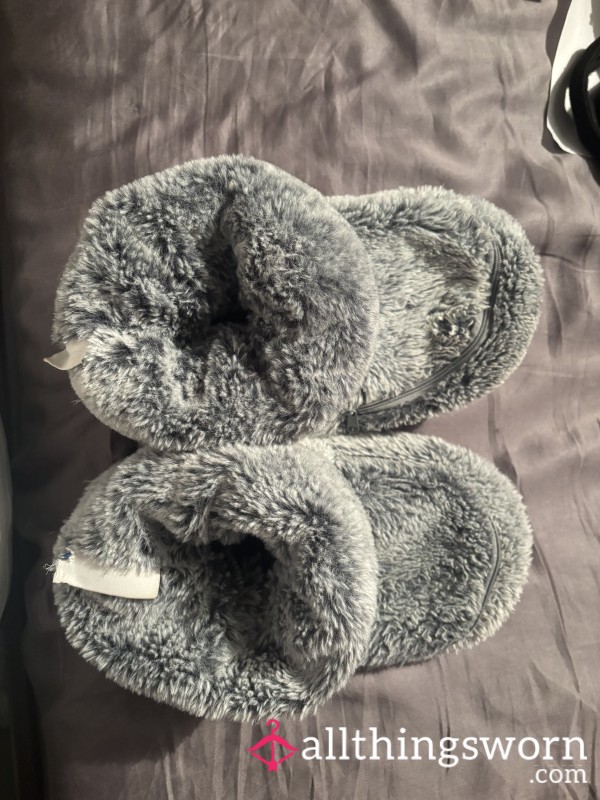 Sweaty, Fluffy Slipper