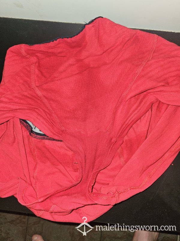 SWEATY GYM BOXERS