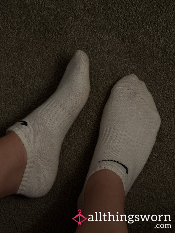 Sweaty Gym Bunny Socks