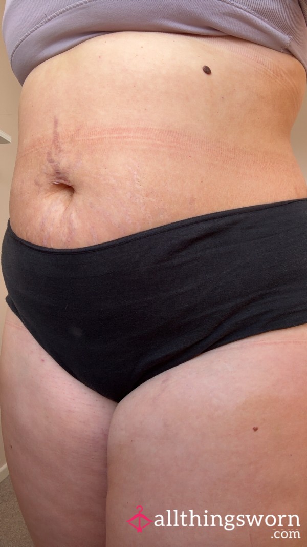 Sweaty Gym Knickers
