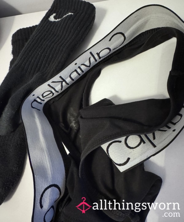 Sweaty Gym Leg Day Socks & Knickers