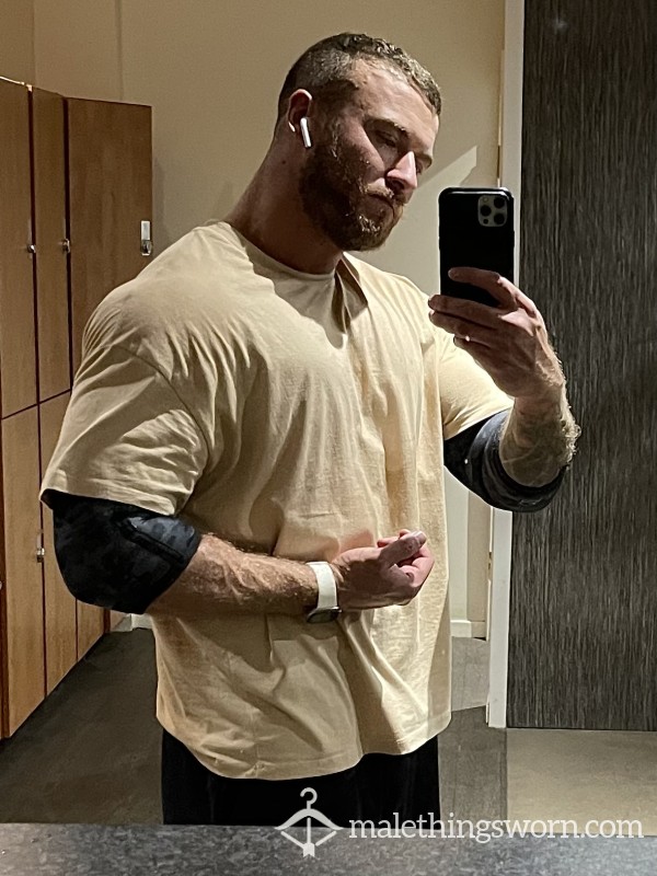 Sweaty Gym Shirt - Oversized