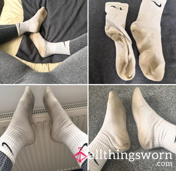 Sweaty Gym Socks 🧦