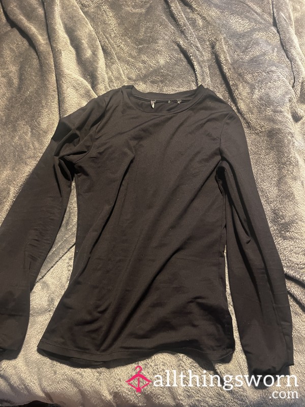Sweaty Gym Top-Week Wear