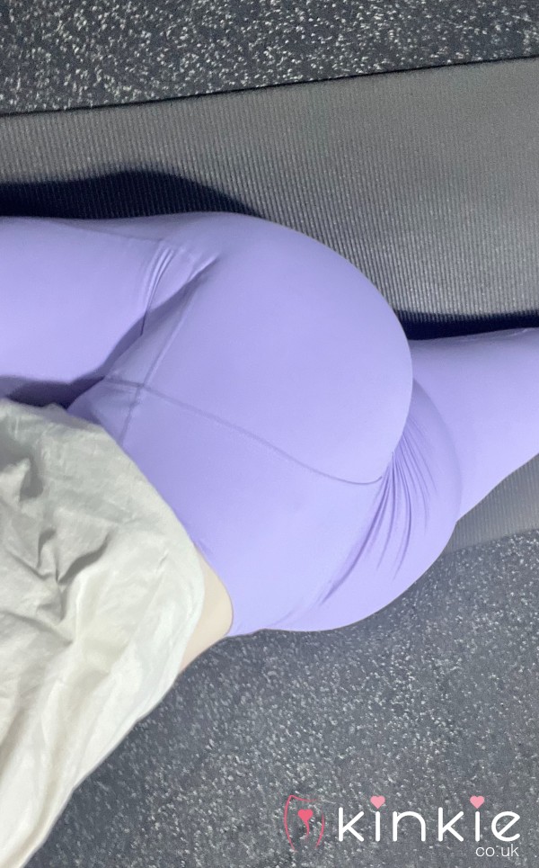 Sweaty Gym Wear - Heavy Weight Lifting, Extremely Sweaty 😈