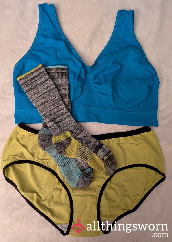 Sweaty Gym Wears - Matching Blue & Yellow