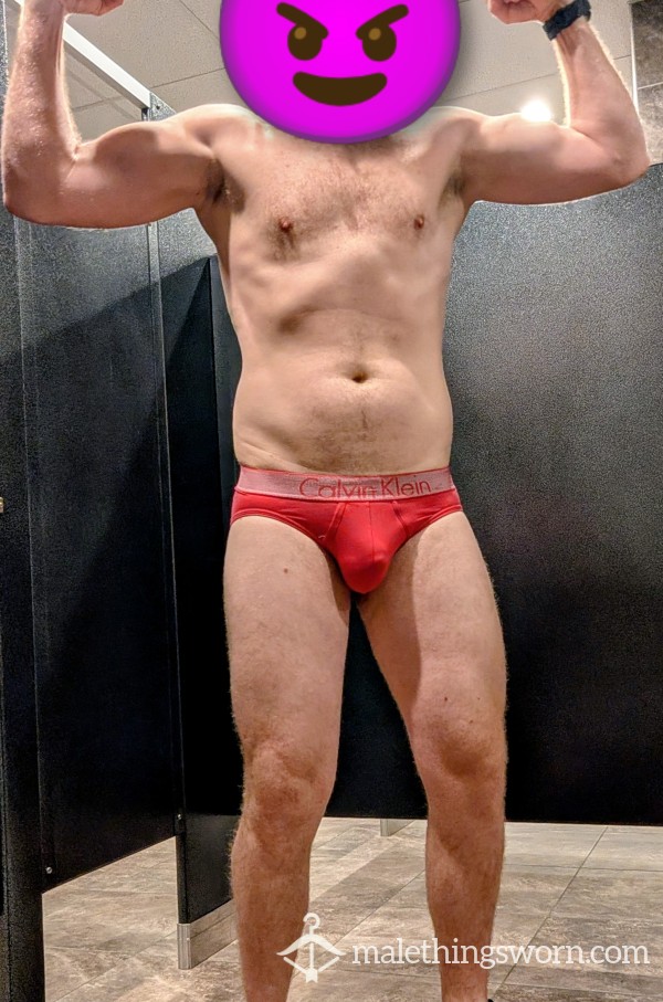 🔥 Sweaty. Naked. Nothin' But Socks. 🫡