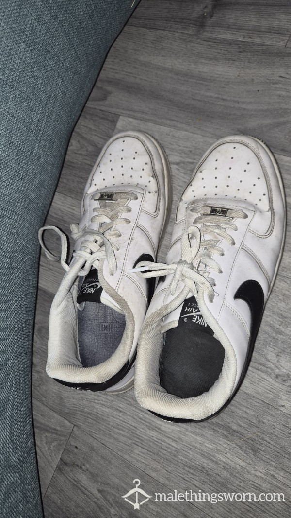 Sweaty Nike Air Size 10