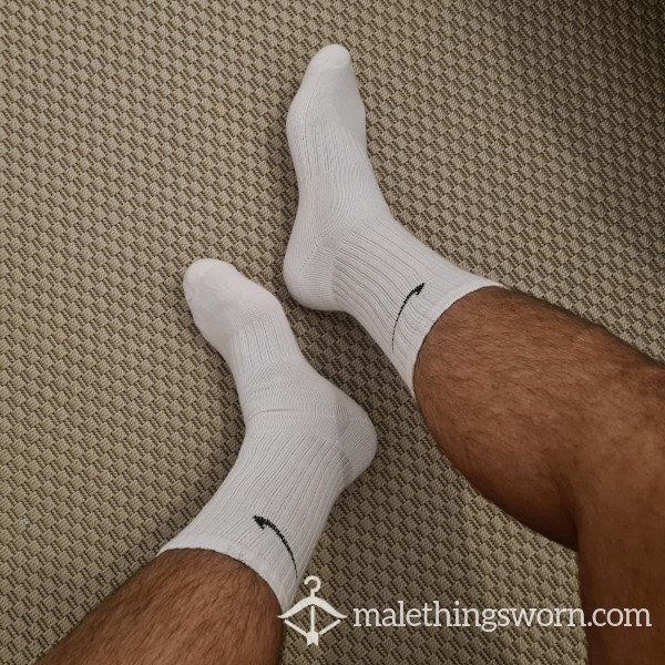 ⚪ Sweaty Nike Socks 💦