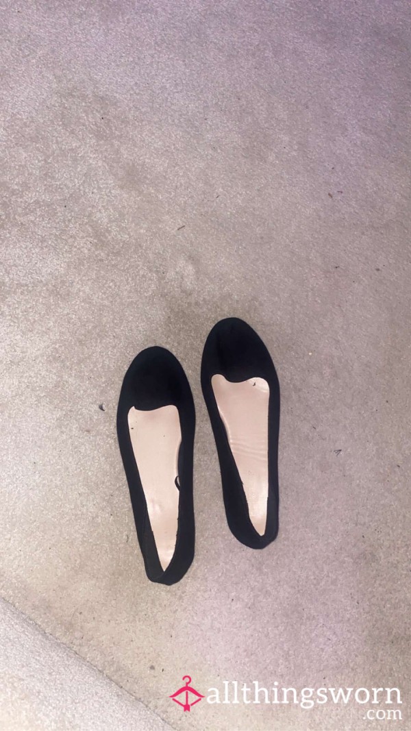Sweaty Office Flats