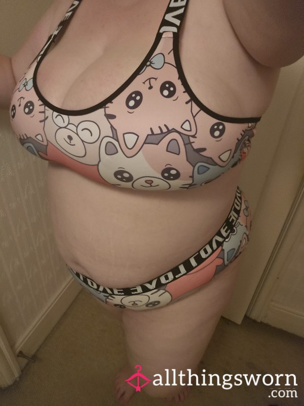 💜 Sweaty S** Soaked Cute Cat Panties And Bra Set 😈💜