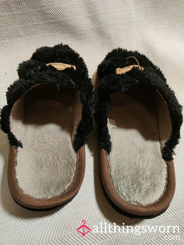 Sweaty Smelly Feet Slippers