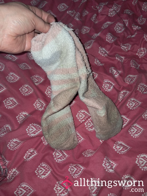 Dirty Sweaty Smelly Socks 👣
