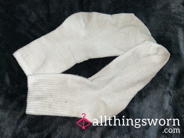 Sweaty & Smelly Well Worn Gym Socks 🧦