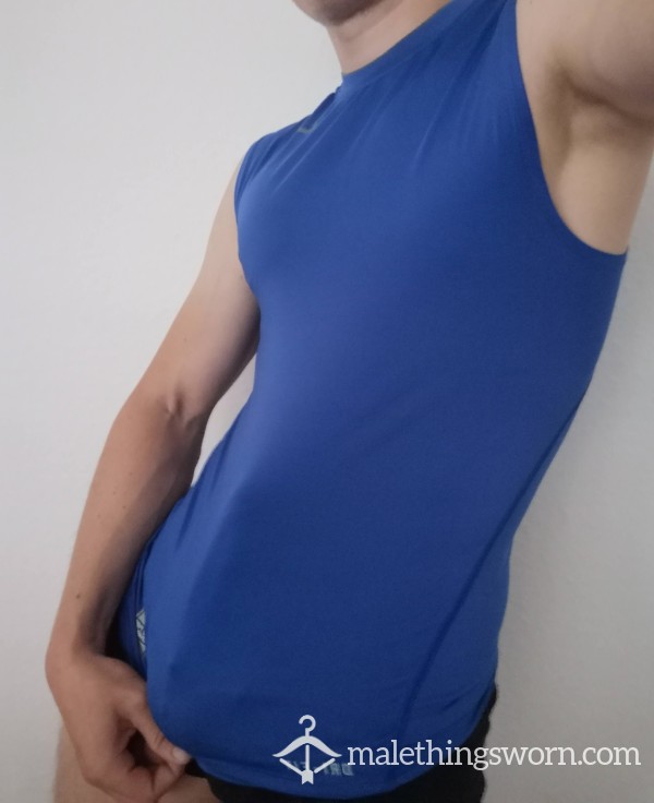 Sweaty Sports T-shirt, Underarmour, Size S