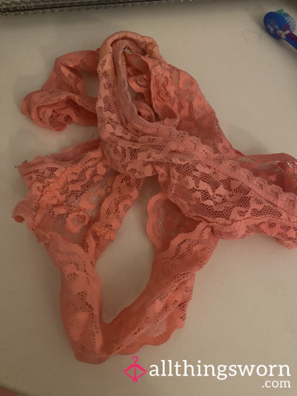 Sweaty Thong Worn All Day In This Heat 💋🤤