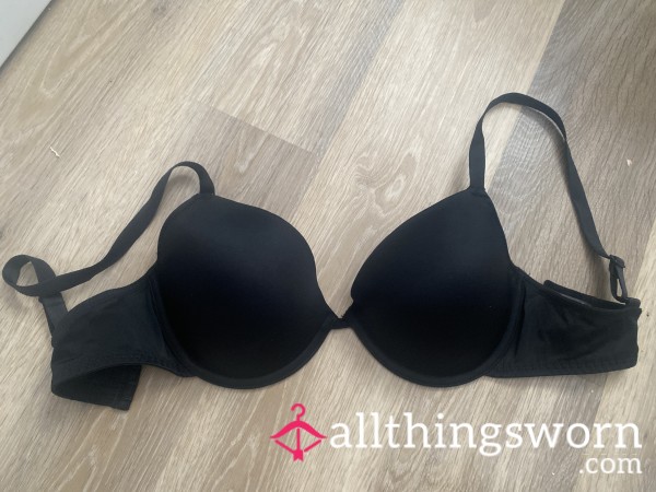 Sweaty Used Bra With Nipple Piercing Crust