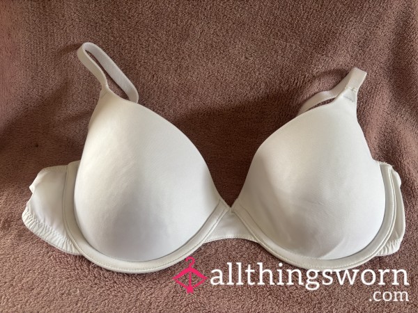White Bra - Worn By Your Obsession 👑