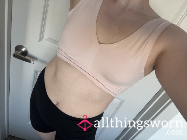 Sweaty Workout Bra 🥵