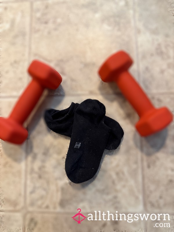 Sweaty Workout Socks • Home Workout Wear 🔥