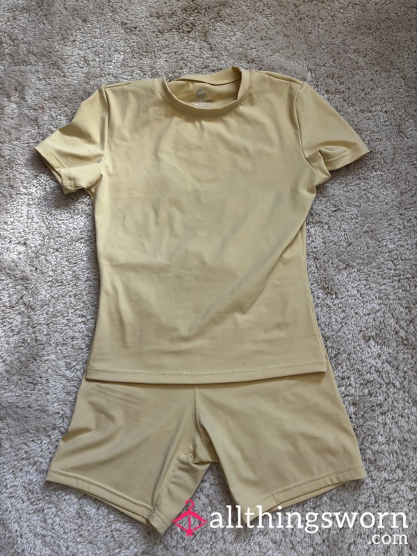 Sweaty Yellow Gym Set