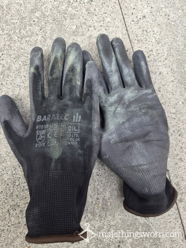 SweatyScaff’s Worn Baratec 9L Decorating Gloves – 1 Week Used