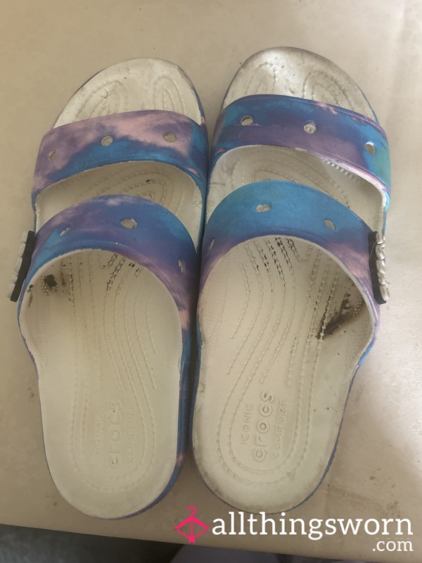 Sweaty&stinky Crocs Slides (10)