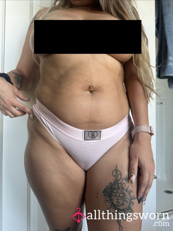 Sweet Latina Pus$y And Tits