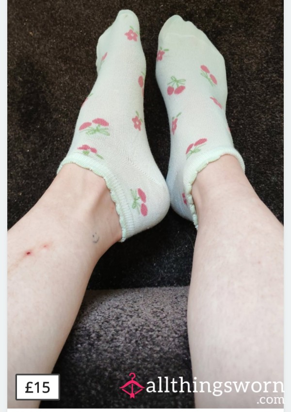 Sweetascherry Socks