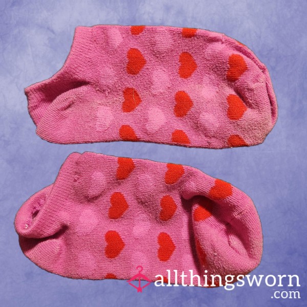 Sweetheart Steps – Pink & Red Heart Socks