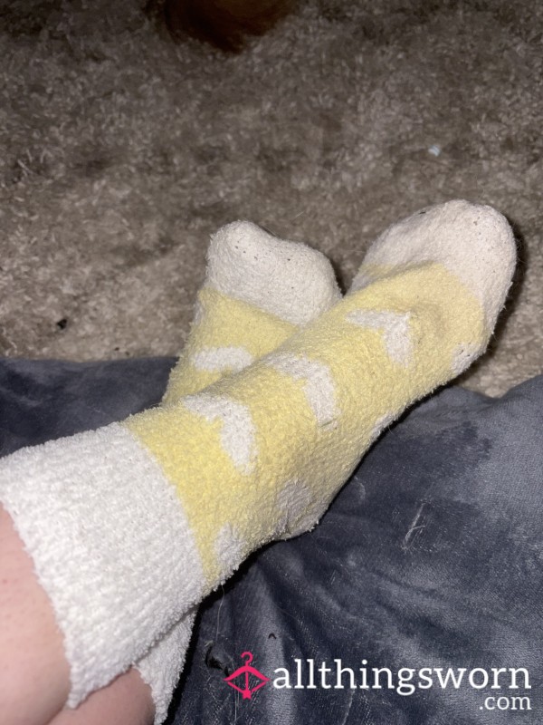 Sweetheart Yellow Fluffy Socks – Worn All Day Just For You 💛🧦