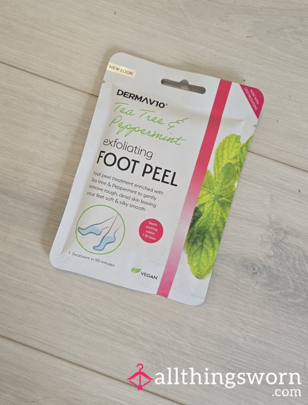 Sweetly Scented Foot Mask – Worn Just For You