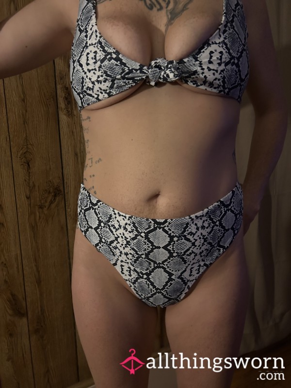 Swim Top And Bottom