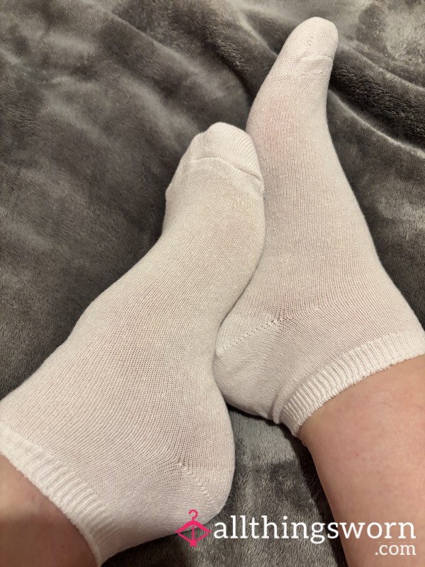 Take My Trainers Off My Hot Feet