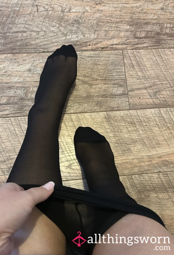 👠👣🔥 TAKE OFF MY TIGHTS …