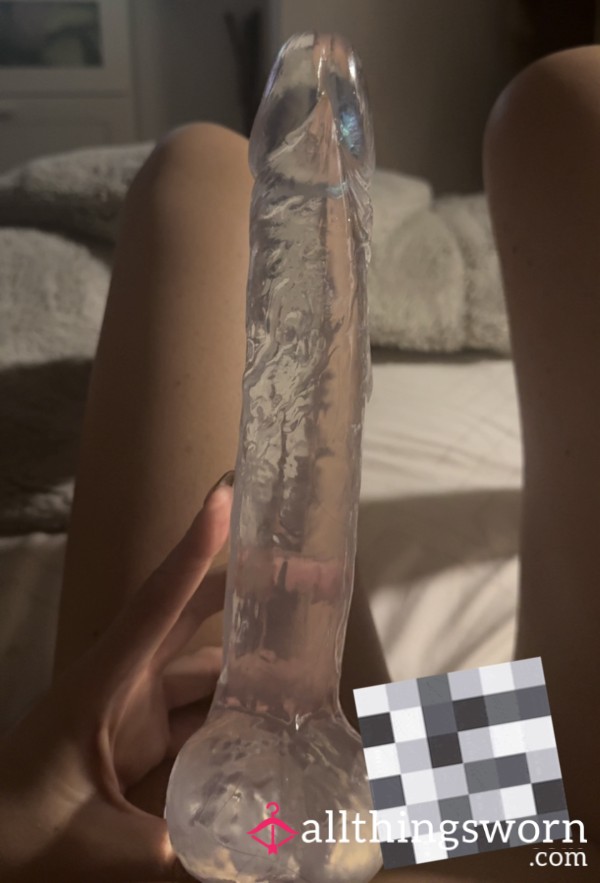 Taking My New 11 Inch Di**o