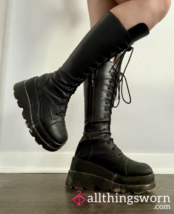 Tall Gothic Platform Boots 👢