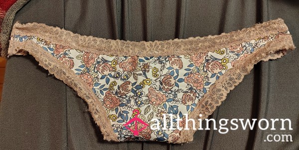 Tan Flor*l Large