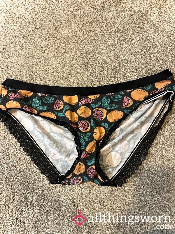 Target Citrus Undwear; Size Large. Well-worn.