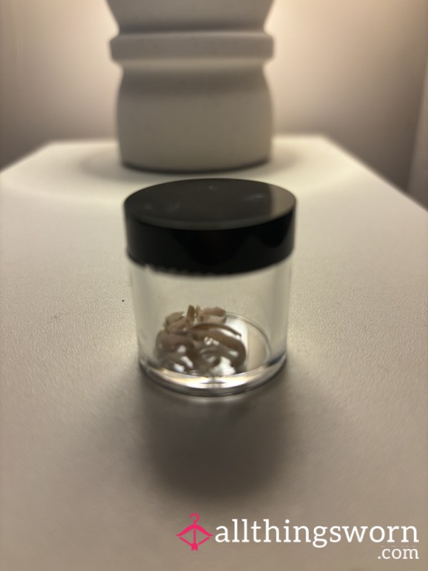 Tasty Cheesy Toenails 🤤 🧀 🦶🏼