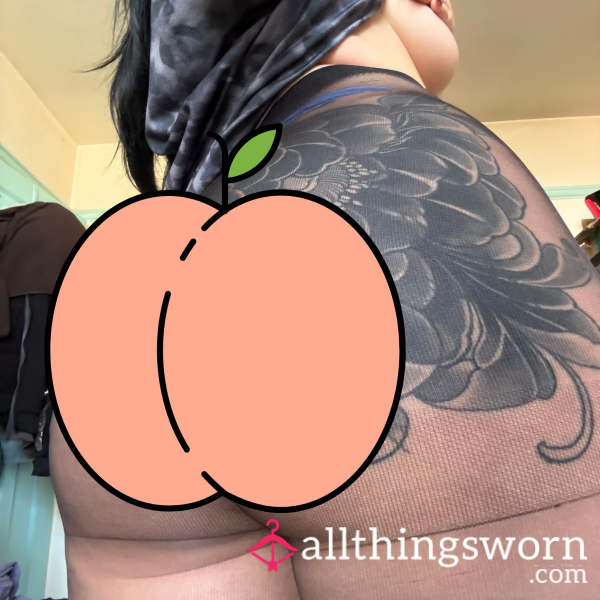 Tattooed Big A** In Nylons/Tights 🖤