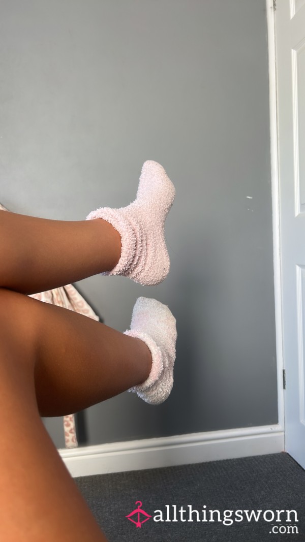 🎀Teens Pink Fluffy Socks🎀