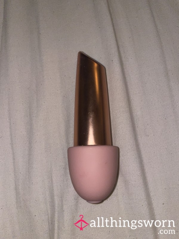 Teen’s Well-Used Vibrator