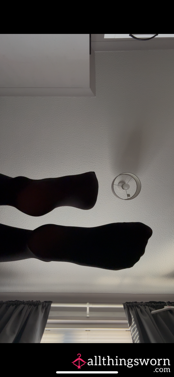 Tempting Tights 🤪