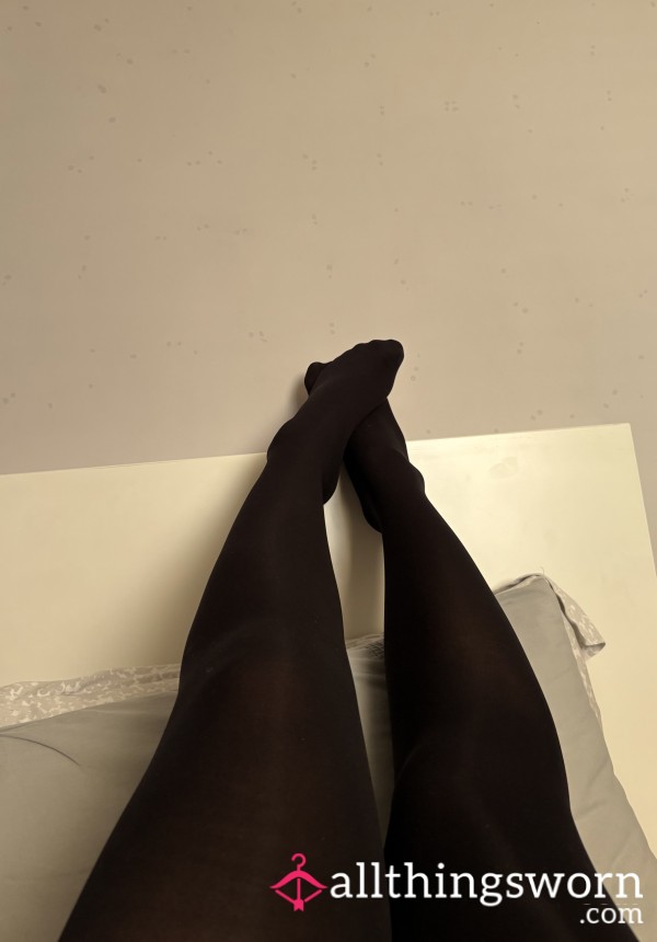 Tempting Tights 😏