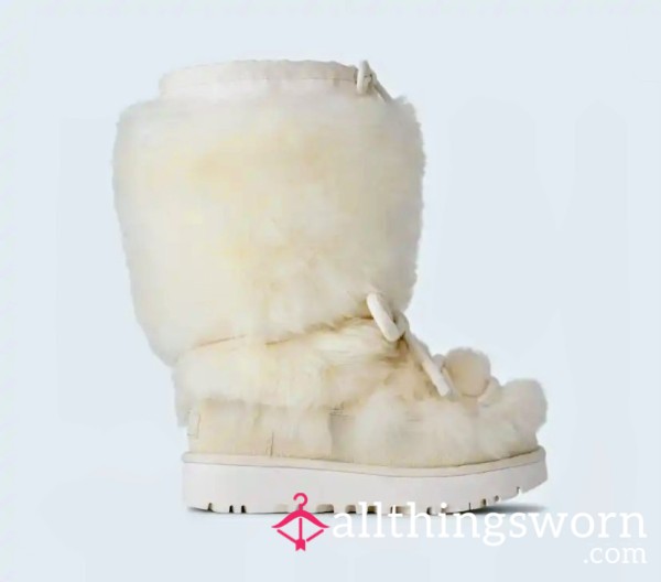 Tessa Pearle Bunny Boots 🐇
