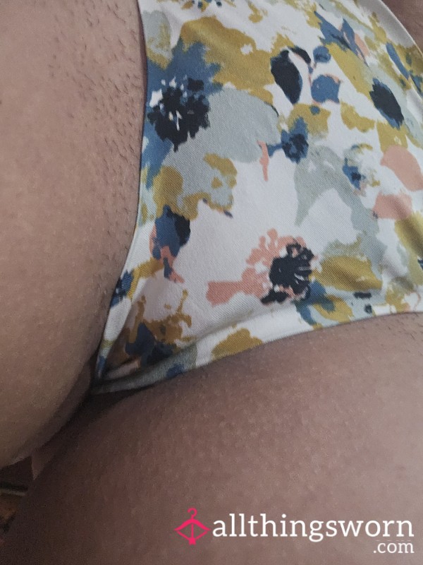That Thong Tha Thong Thong Thong.....