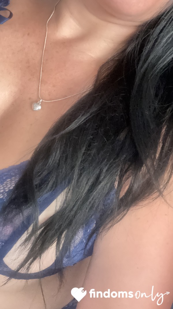 The Blue Lace Drop - Exclusive Access