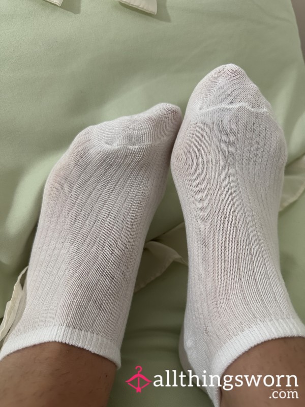 Aphrodite’s No-Show White Ankle Socks  | 3day, 1week, Or 2week