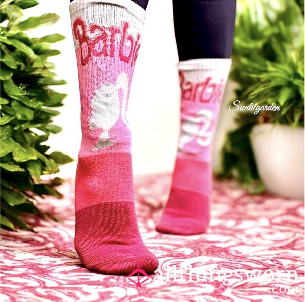 The Most Malodorous Socks Barbie Edition 😷